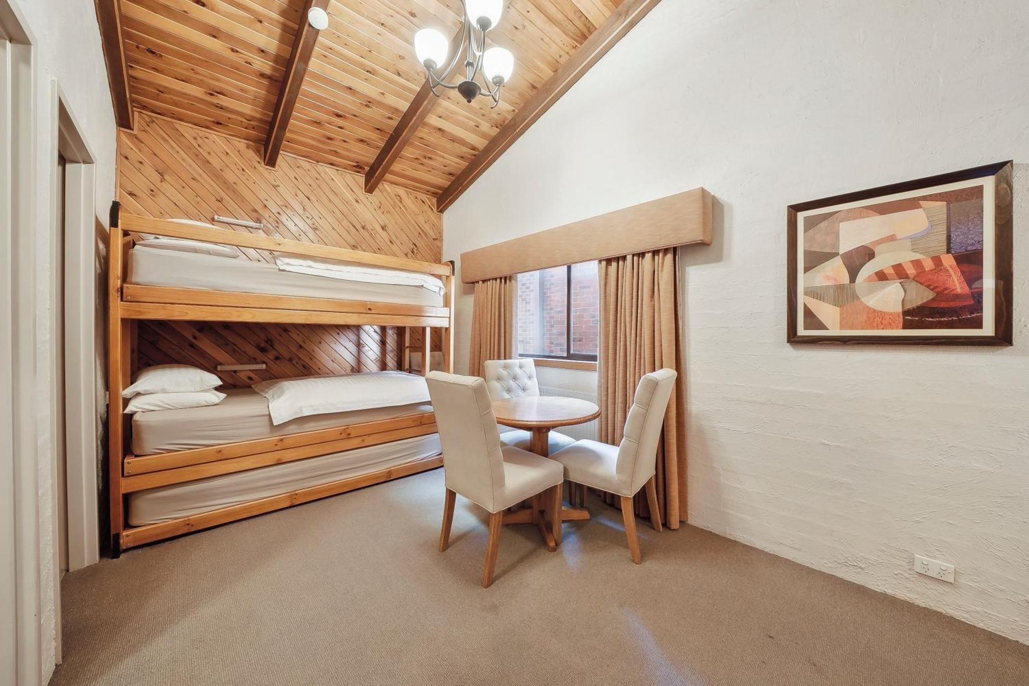 Hotel Pension Grimus Mount Buller Zewnętrze zdjęcie